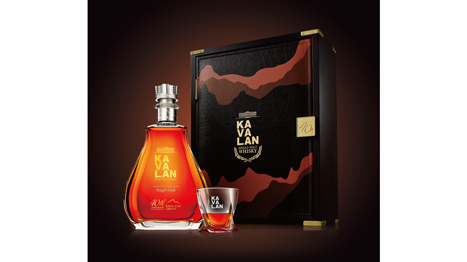 ◉Taku　KAVALAN 1000ml 40%alc Kavalan's Latest Bottle Features a Studded Crown Fit For a